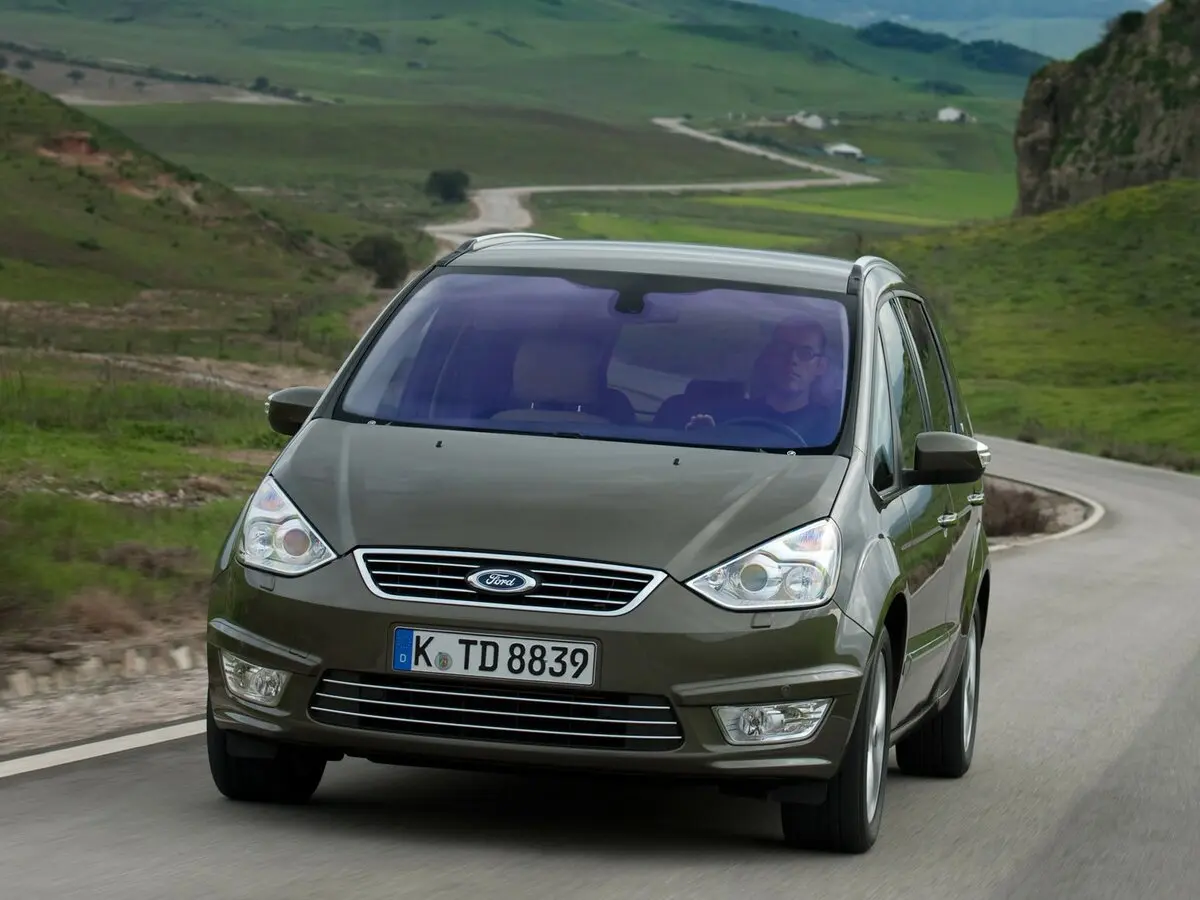 Ford Galaxy II Рестайлинг Минивэн — сүрөт 3