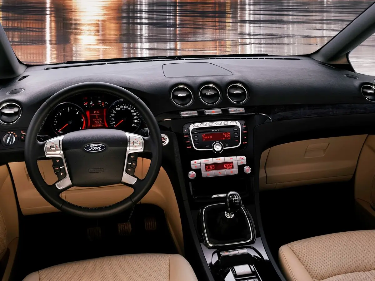 Ford Galaxy II Рестайлинг Минивэн — сүрөт 6
