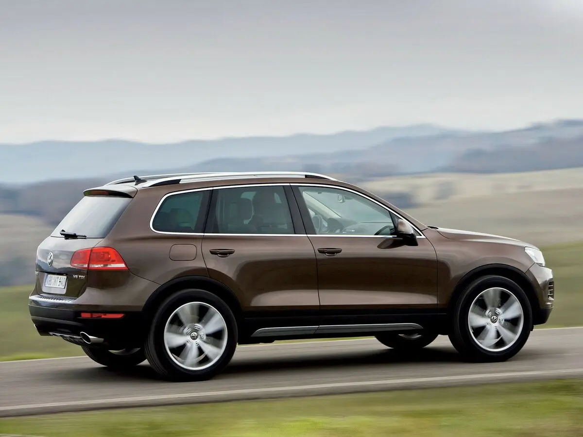 Volkswagen Touareg II Внедорожник 5 дв. — сүрөт 5