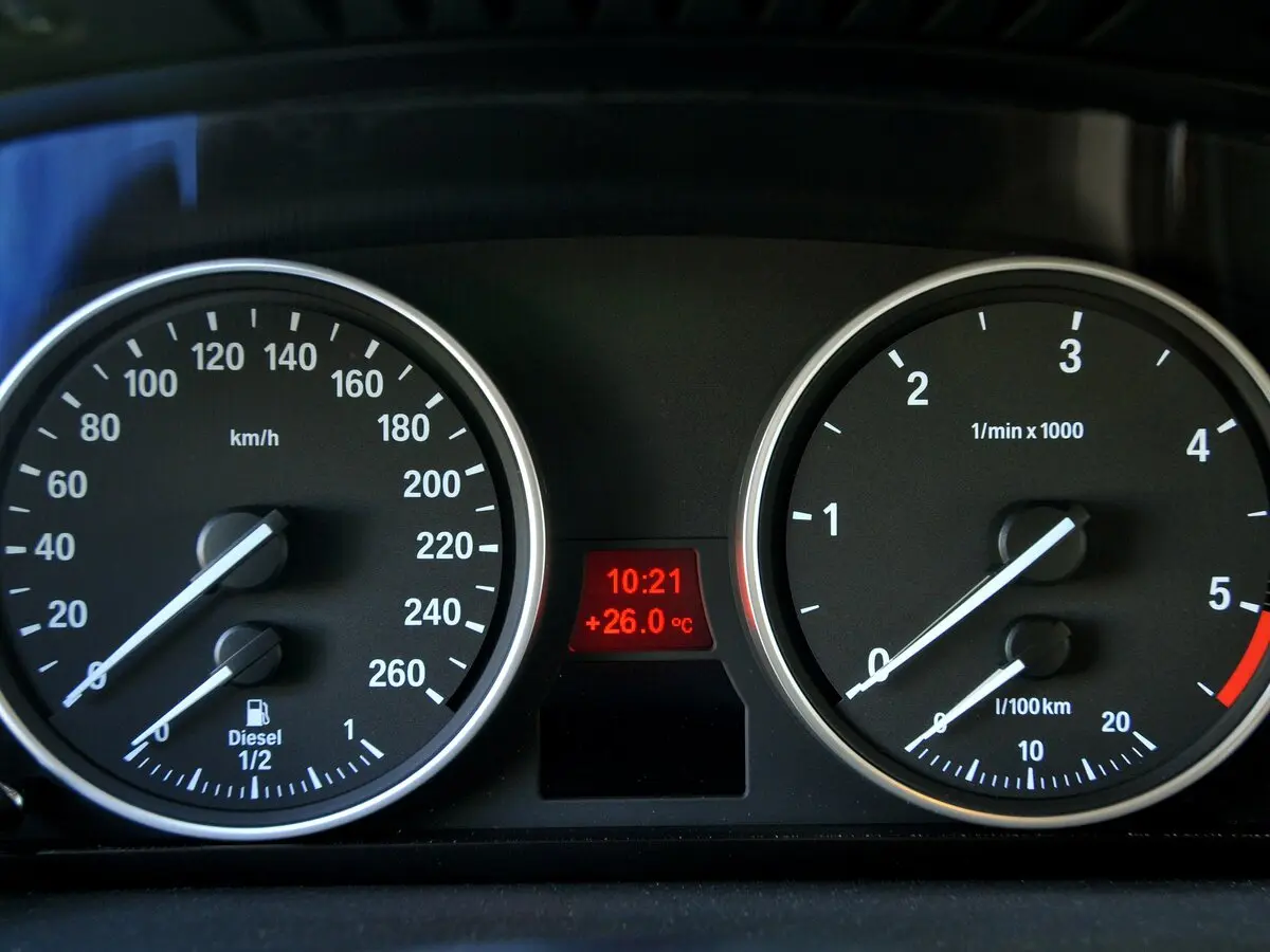 BMW X5 II (E70) Рестайлинг Внедорожник 5 дв. — фото 9