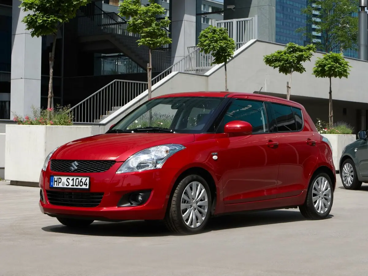 Suzuki Swift IV Хэтчбек 5 дв.
