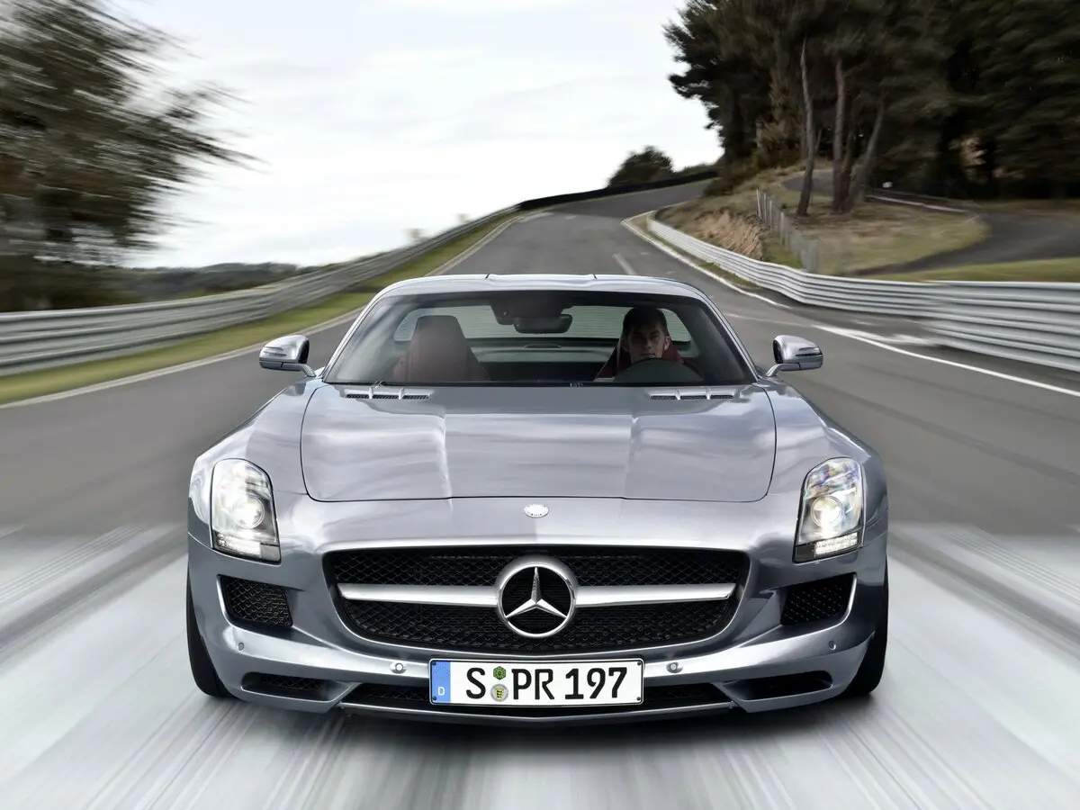 Mercedes-Benz SLS AMG 2010 – 2014 Купе — сүрөт 3