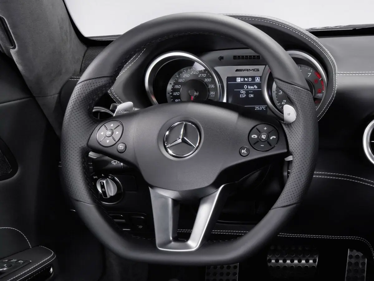 Mercedes-Benz SLS AMG 2010 – 2014 Купе — сүрөт 10
