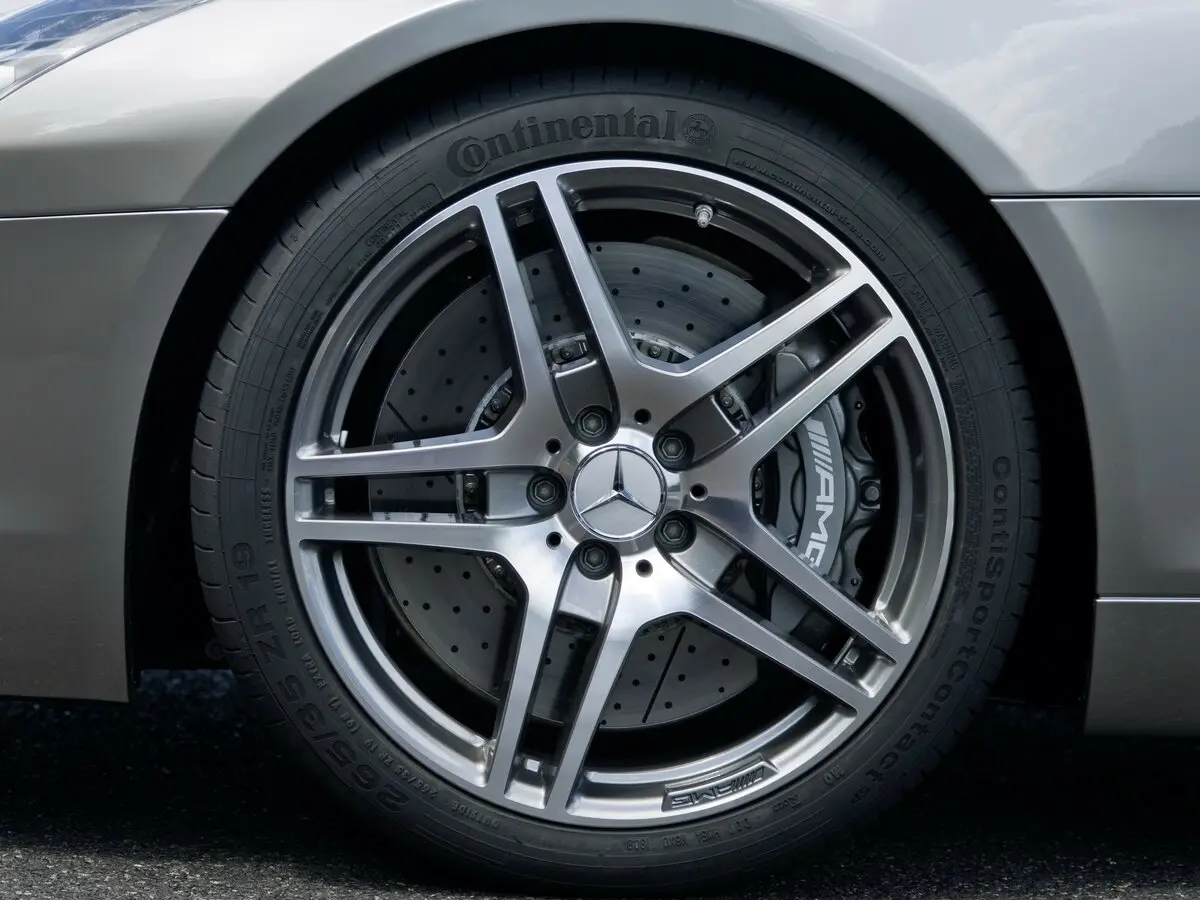 Mercedes-Benz SLS AMG 2010 – 2014 Купе — сүрөт 18