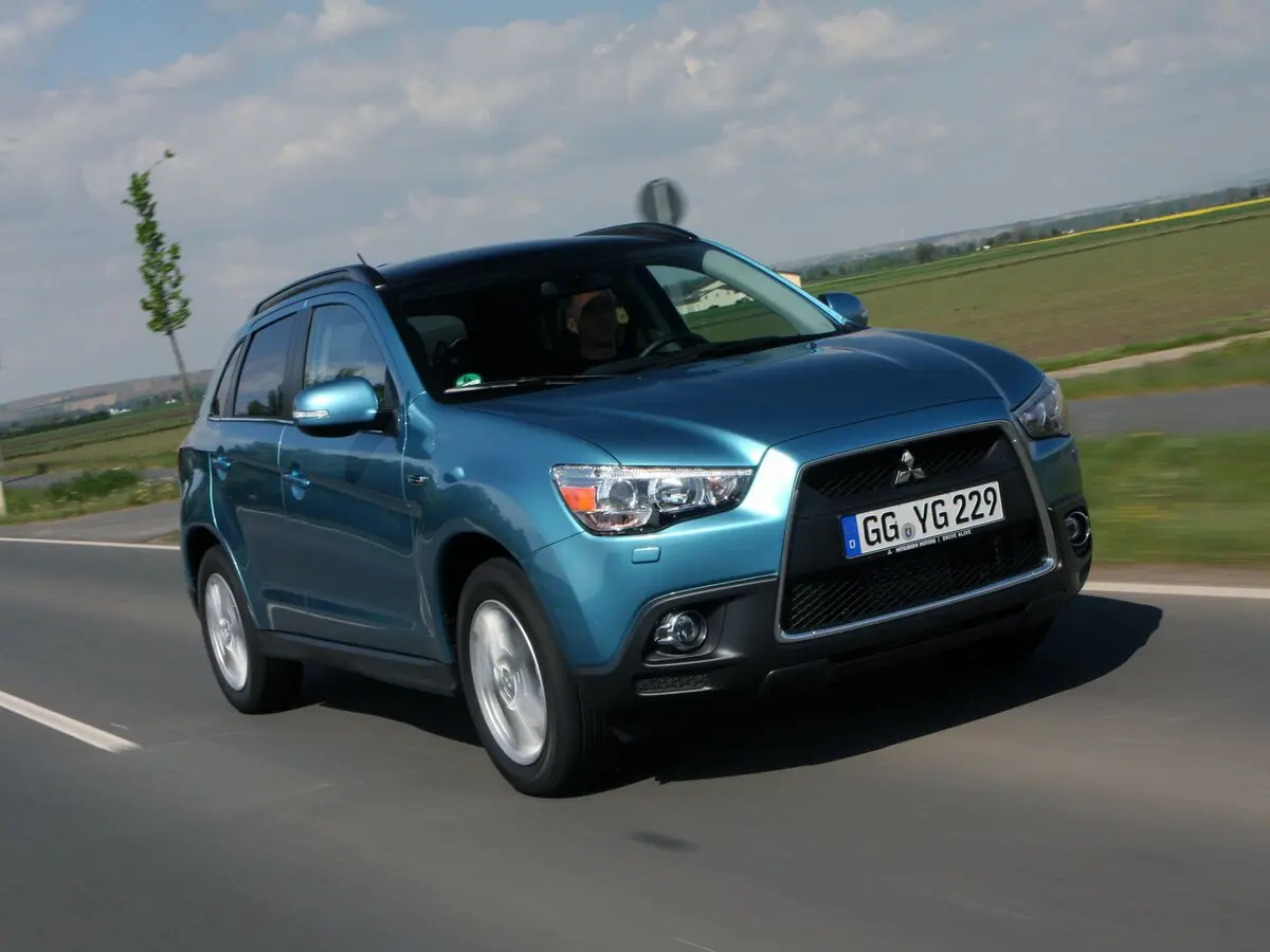 Mitsubishi ASX I