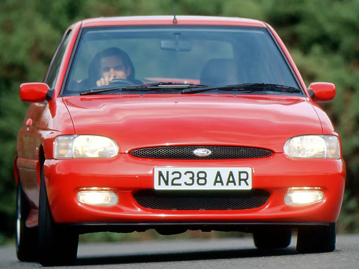 Ford Escort V Рестайлинг 2 Хэтчбек 3 дв. — сүрөт 2