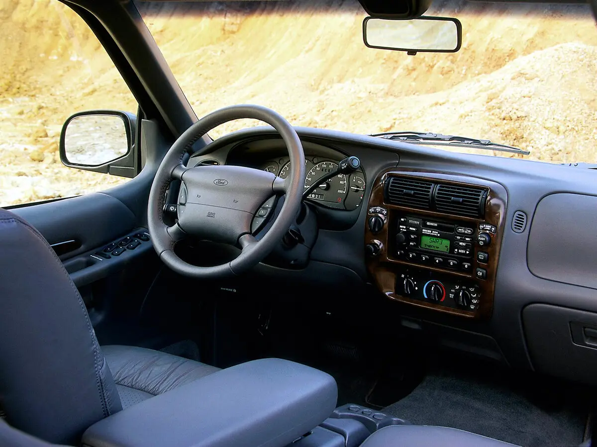 Ford Explorer II Внедорожник 5 дв. — сүрөт 5