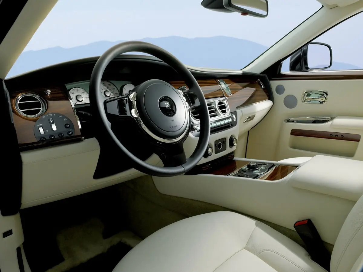 Rolls-Royce Ghost I (Series I) Седан — фото 8