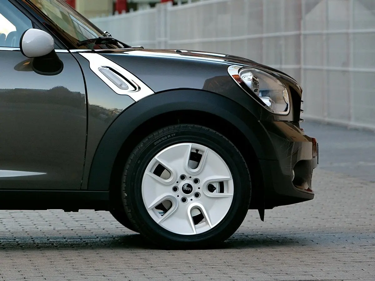 Mini Countryman I Внедорожник 5 дв. — 照片 18