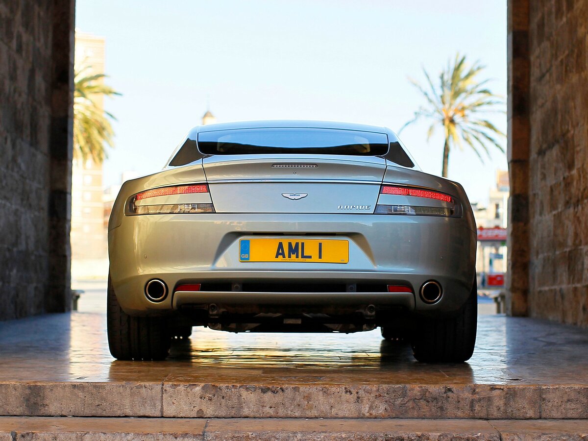 Aston Martin Rapide I Лифтбек — фото 4