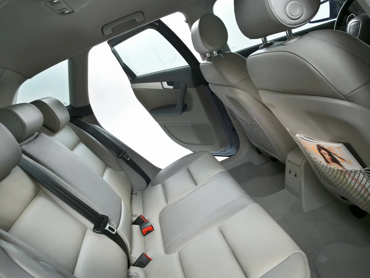 Audi A3 II (8P) Рестайлинг 1 Хэтчбек 5 дв. Sportback — photo 8