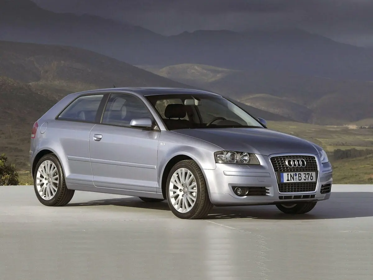Audi A3 II (8P) Рестайлинг 1 Хэтчбек 3 дв.