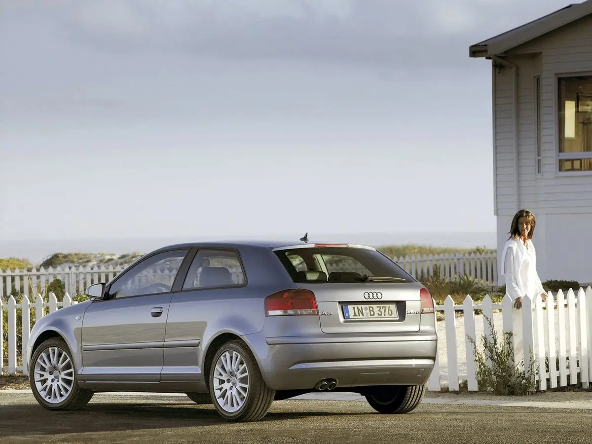 Audi A3 II (8P) Рестайлинг 1 Хэтчбек 3 дв. — сүрөт 5