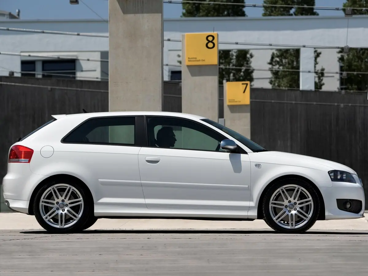 Audi S3 II (8P) Хэтчбек 3 дв. — сүрөт 2