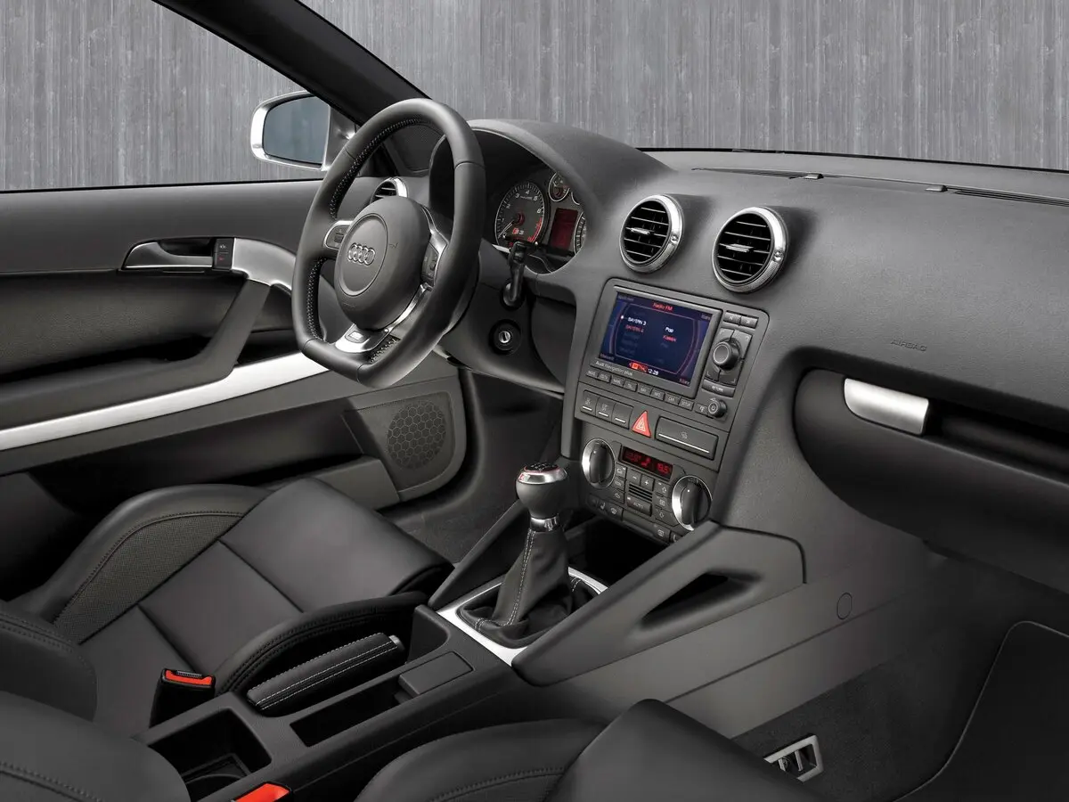 Audi S3 II (8P) Хэтчбек 3 дв. — сүрөт 6