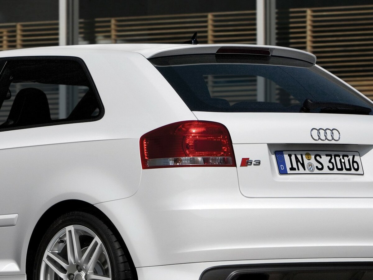 Audi S3 II (8P) Хэтчбек 3 дв.