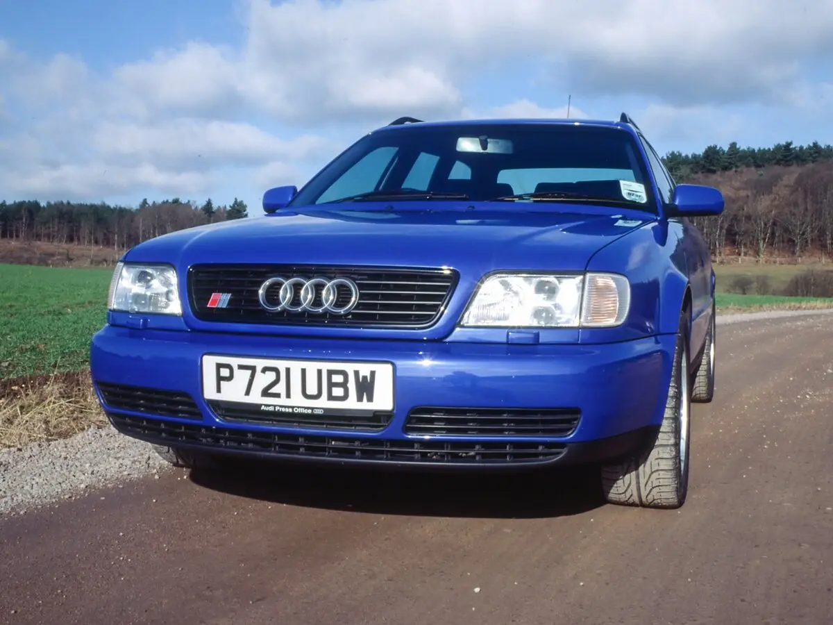 Audi S6 I (C4) Универсал 5 дв. — сүрөт 3
