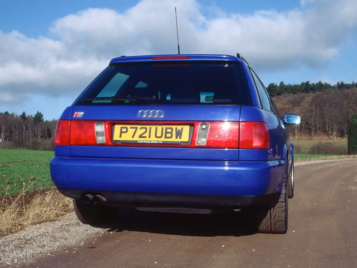 Audi S6 I (C4) Универсал 5 дв. — сүрөт 4