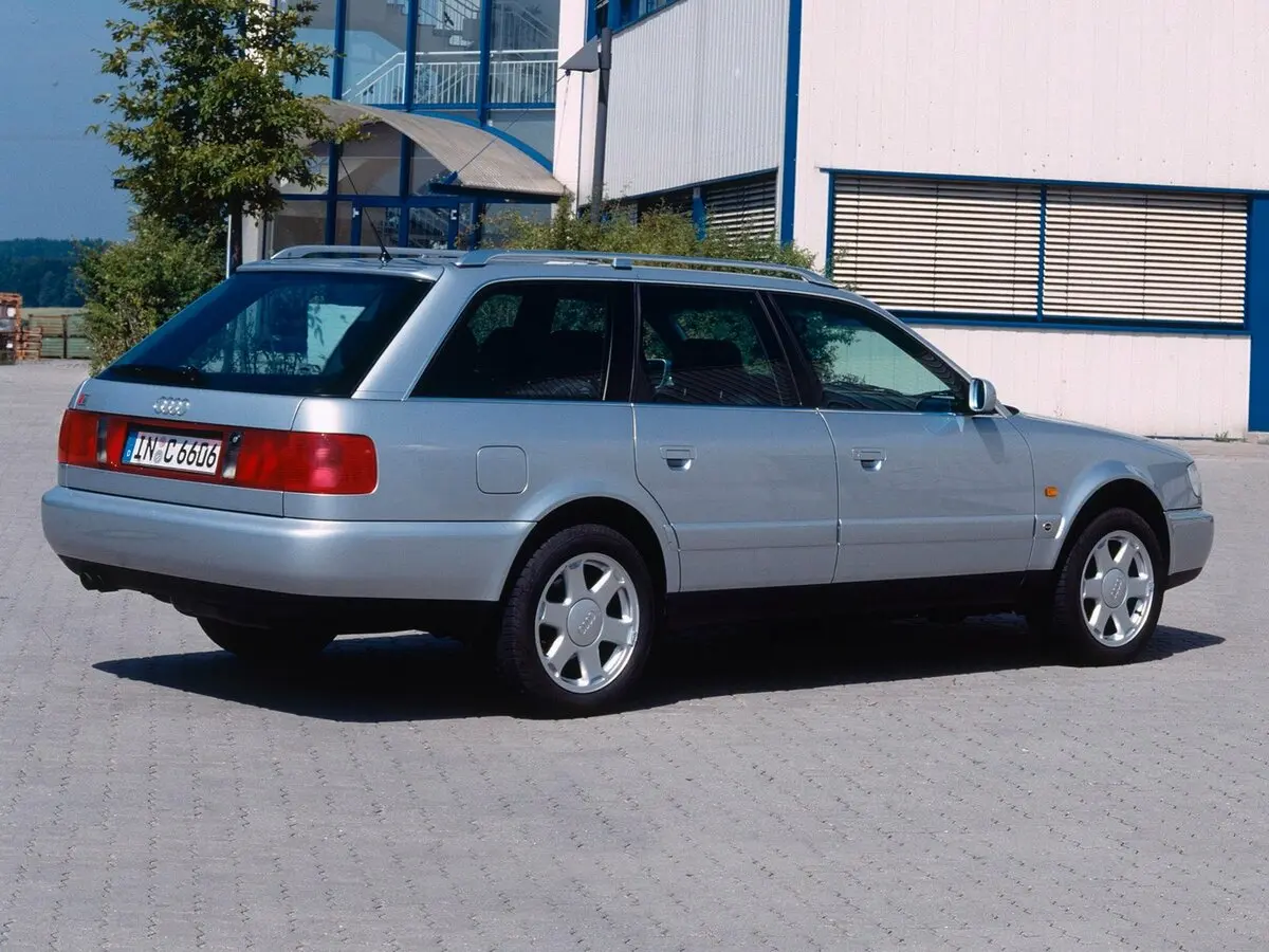 Audi S6 I (C4) Универсал 5 дв. — сүрөт 5