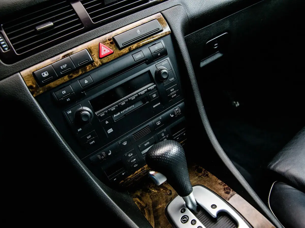 Audi RS 6 I (C5) Седан — сүрөт 9
