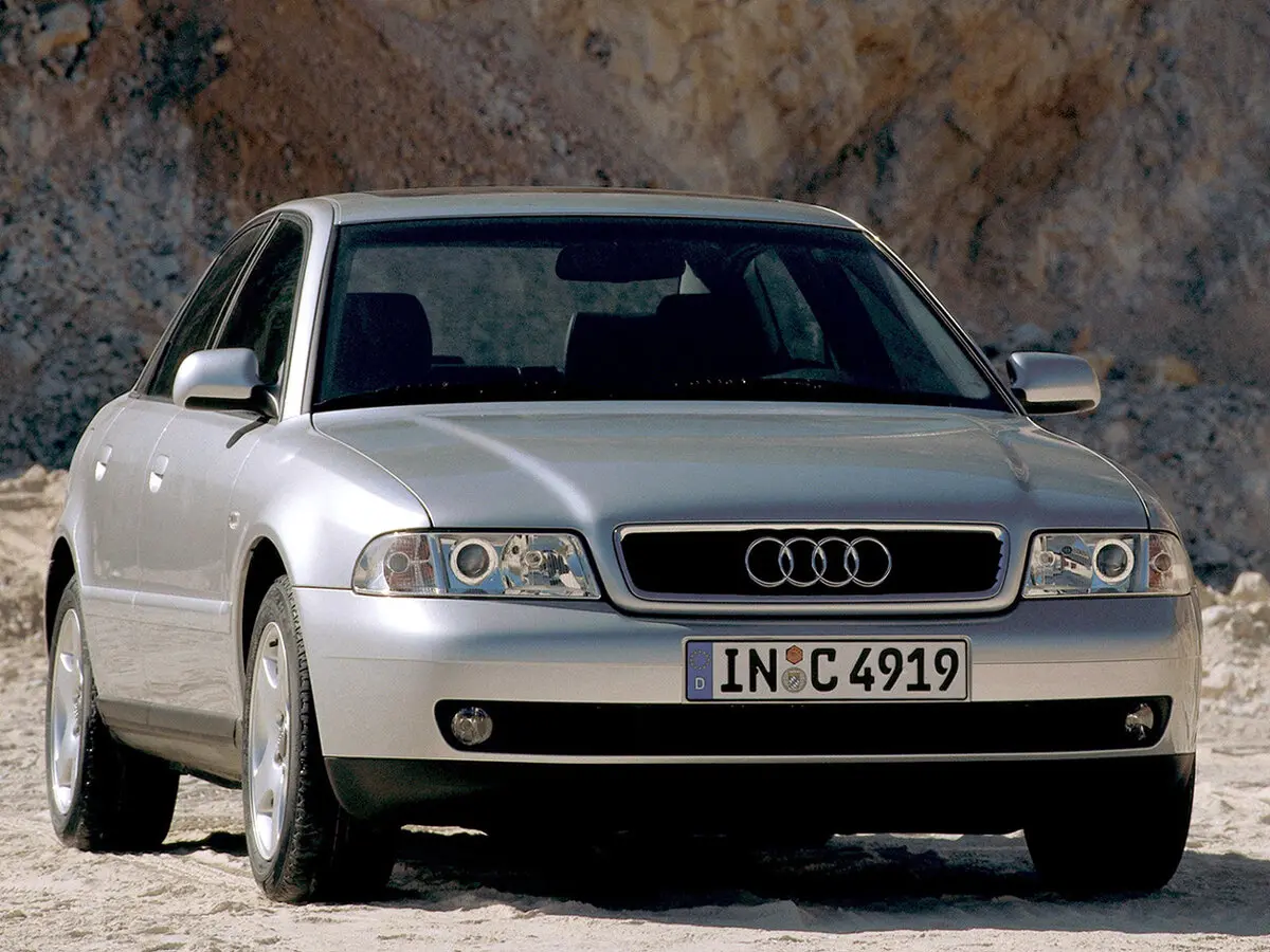 Audi A4 I (B5) Рестайлинг Седан — сүрөт 3