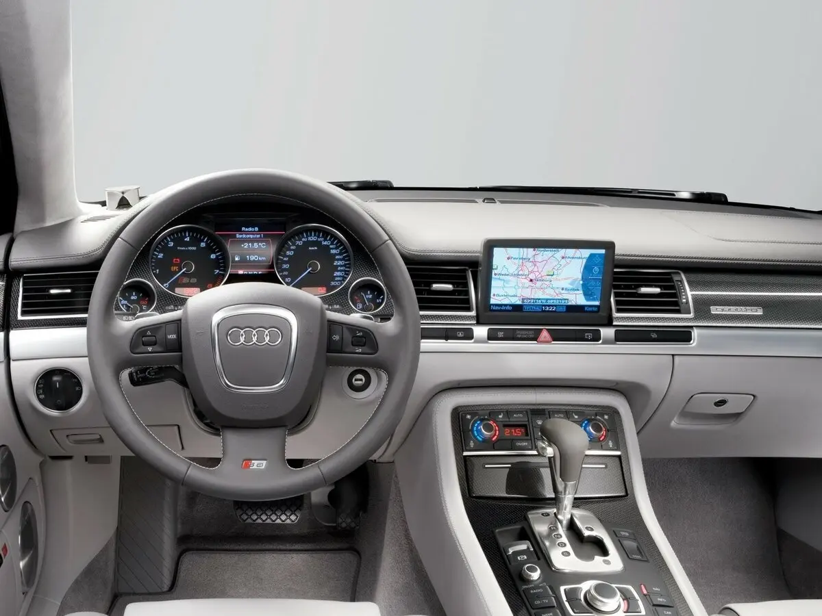 Audi S8 II (D3) Седан — сүрөт 6