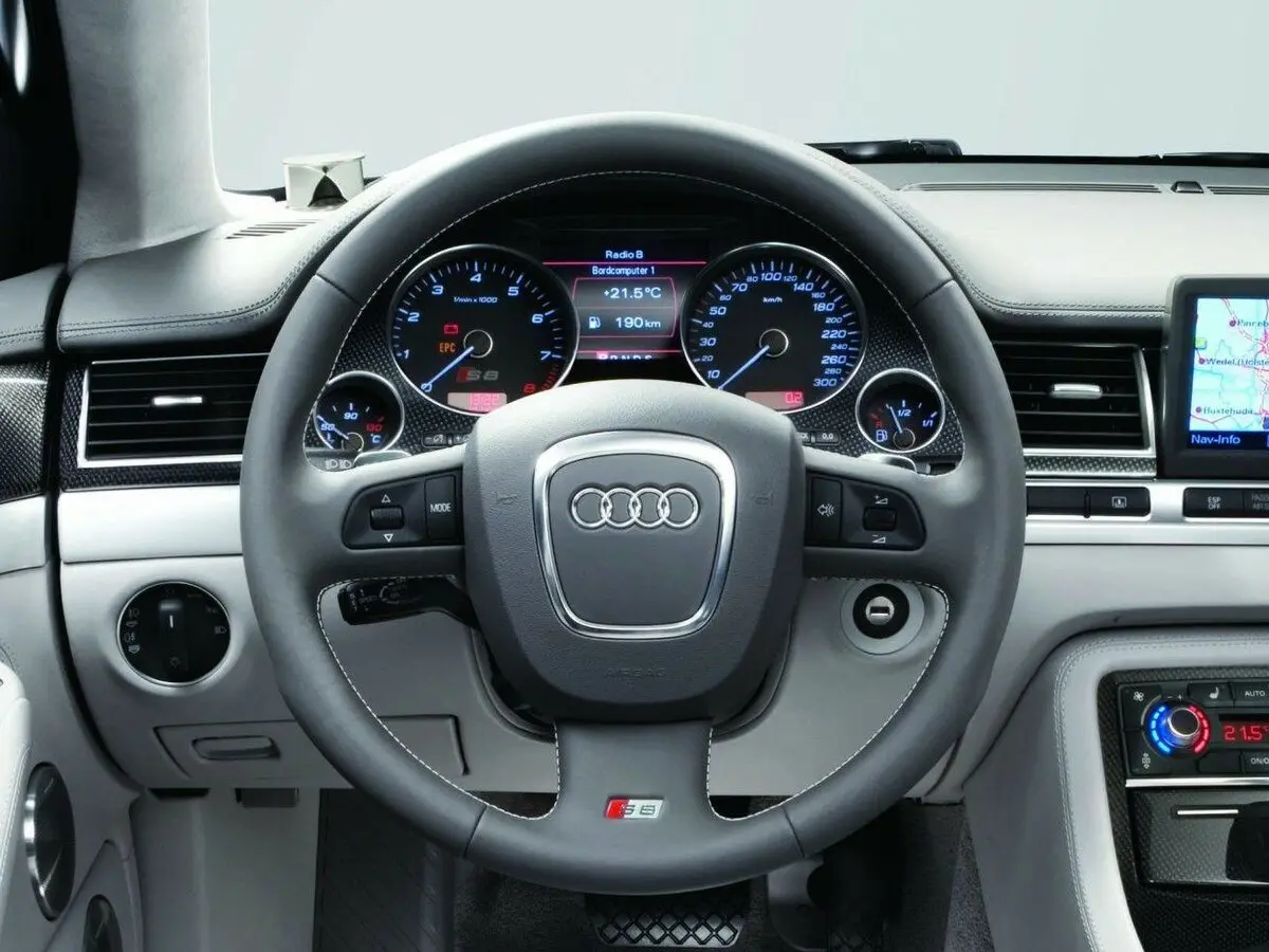 Audi S8 II (D3) Седан — сүрөт 8