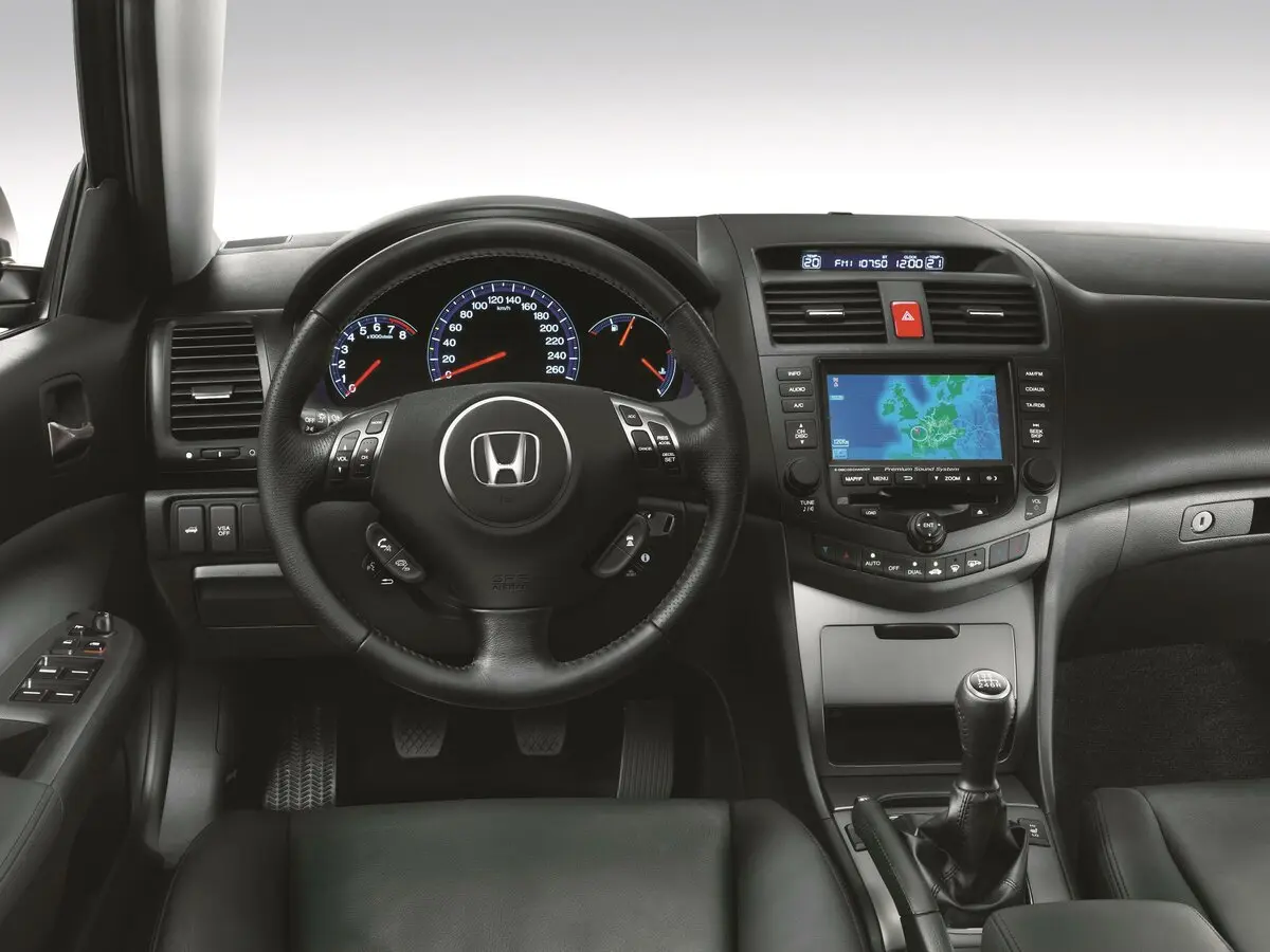 Honda Accord VII Рестайлинг Универсал 5 дв. — фото 4