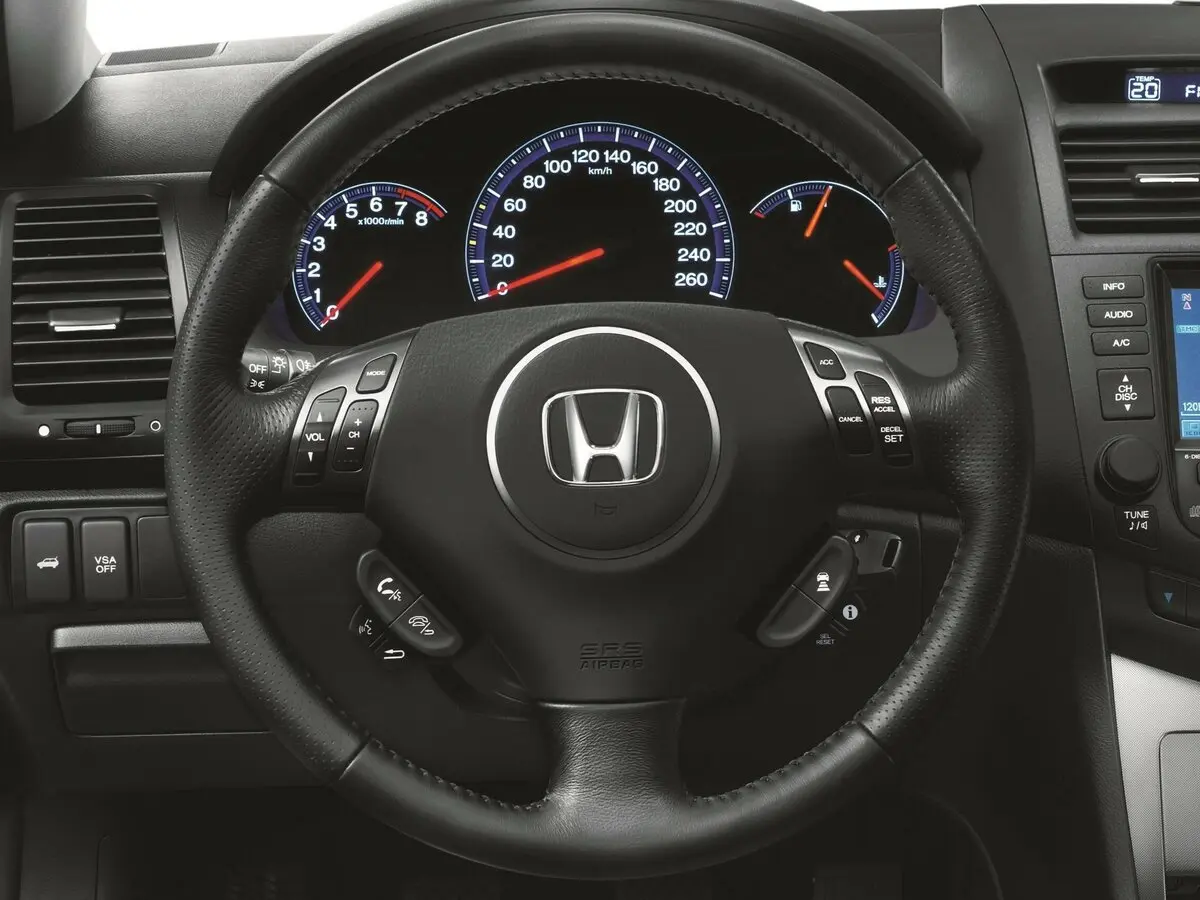 Honda Accord VII Рестайлинг Седан — фото 6