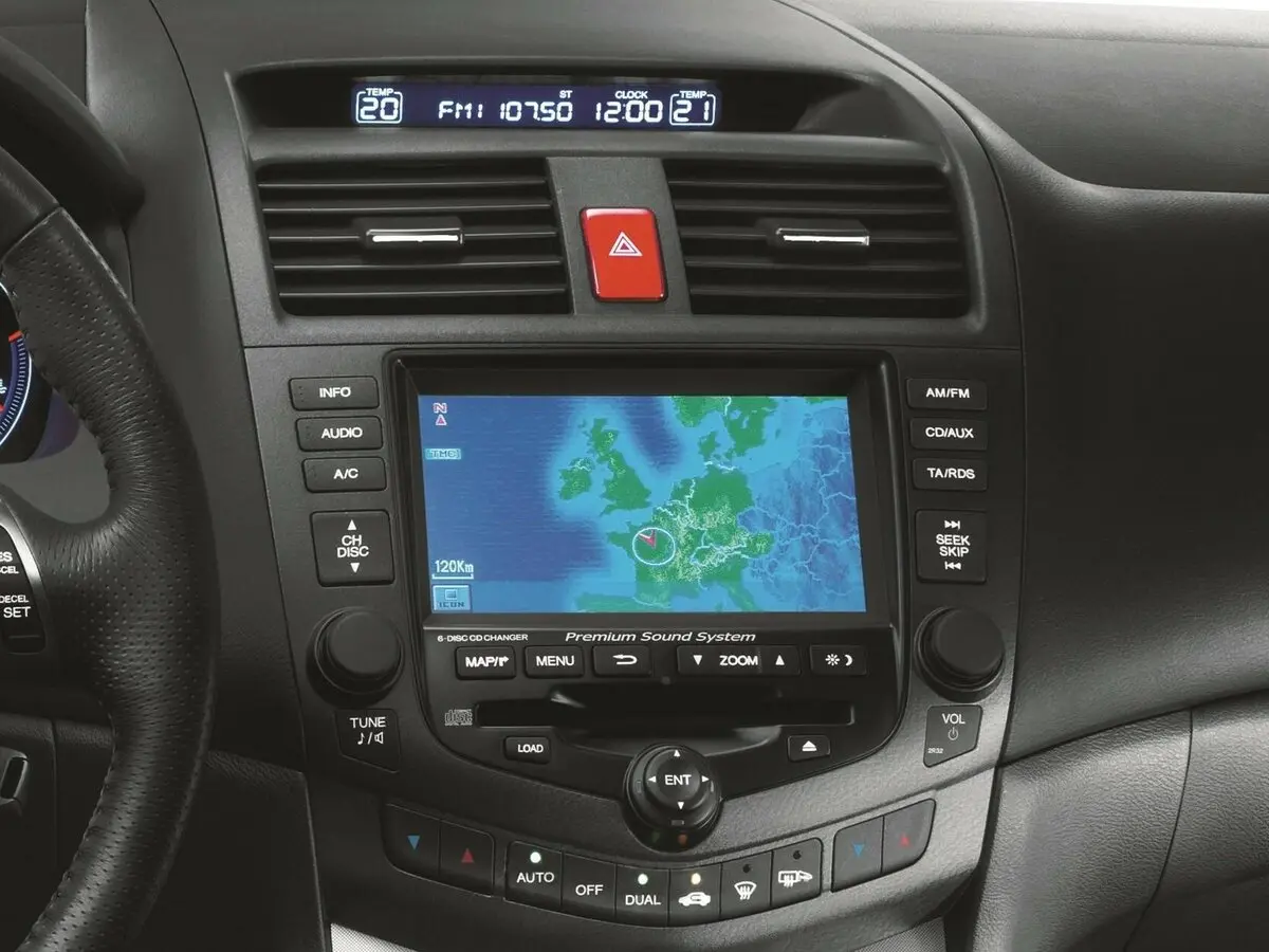 Honda Accord VII Рестайлинг Седан — фото 11
