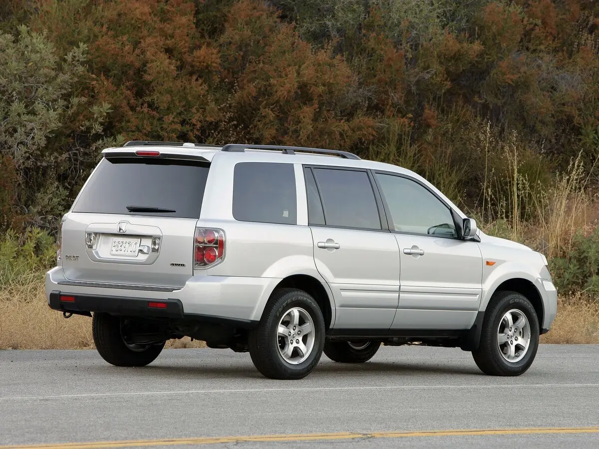 Honda Pilot I Рестайлинг Внедорожник 5 дв. — сүрөт 5
