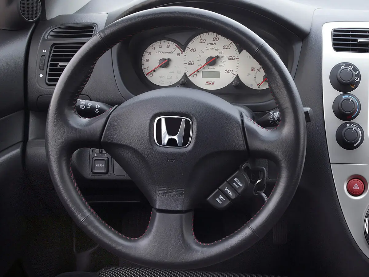 Honda Civic VII Рестайлинг Хэтчбек 3 дв. — фото 8