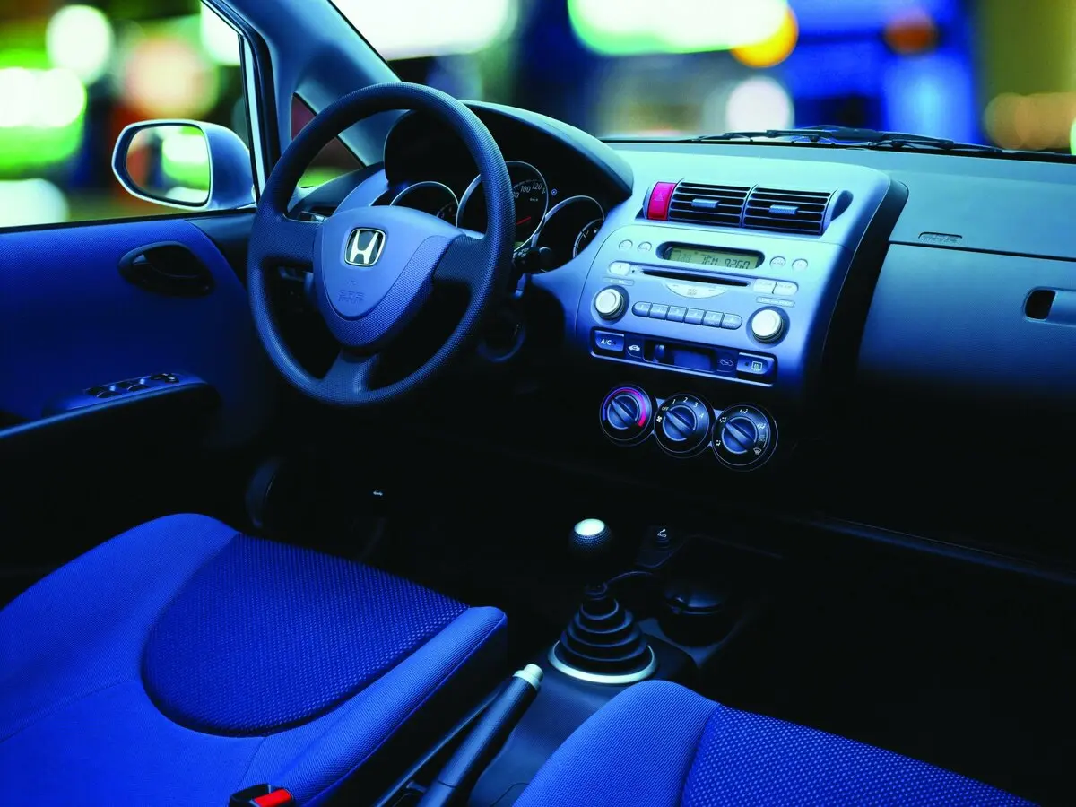 Honda Jazz I Хэтчбек 5 дв. — фото 6