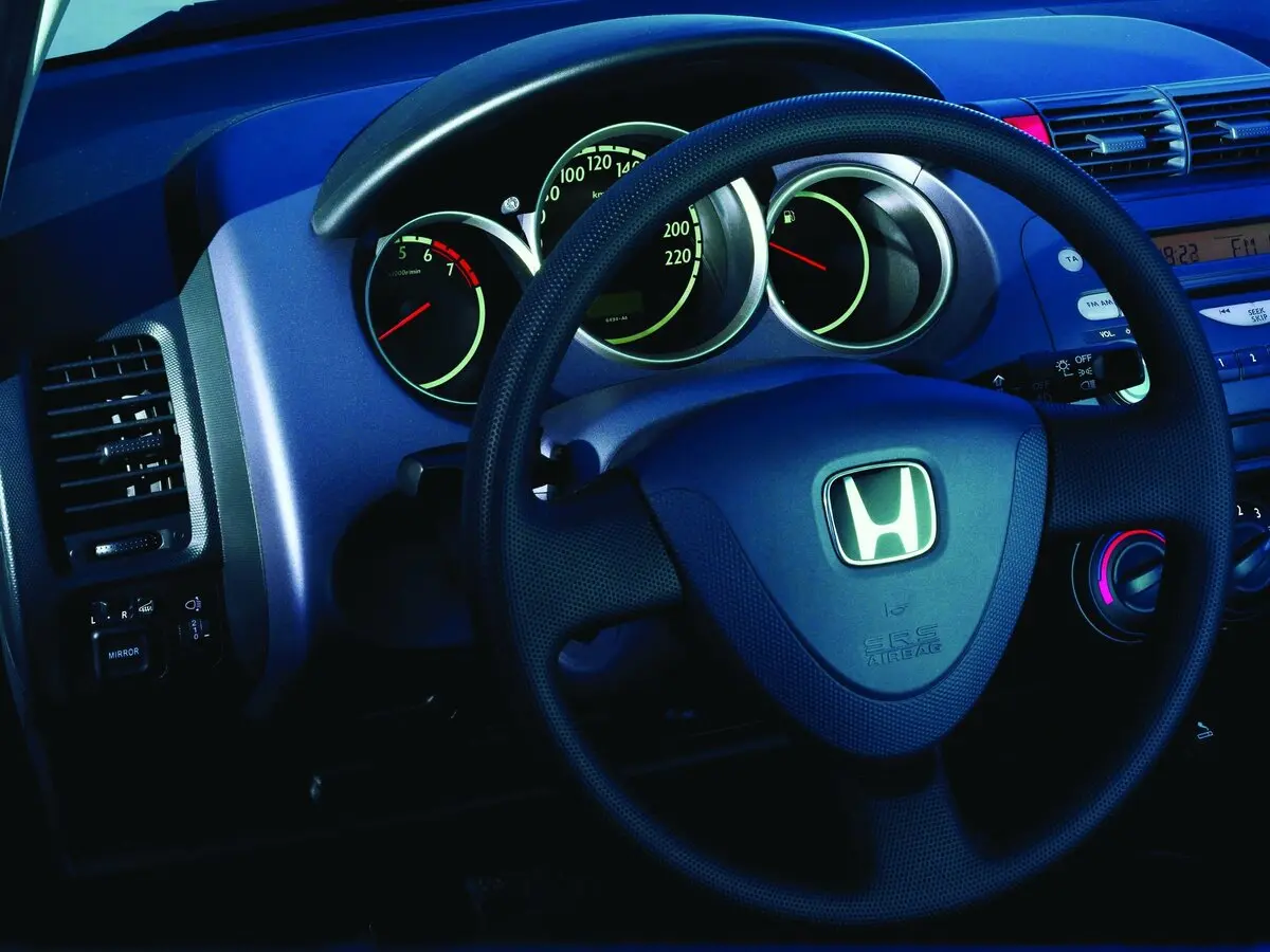 Honda Jazz I Хэтчбек 5 дв. — фото 7