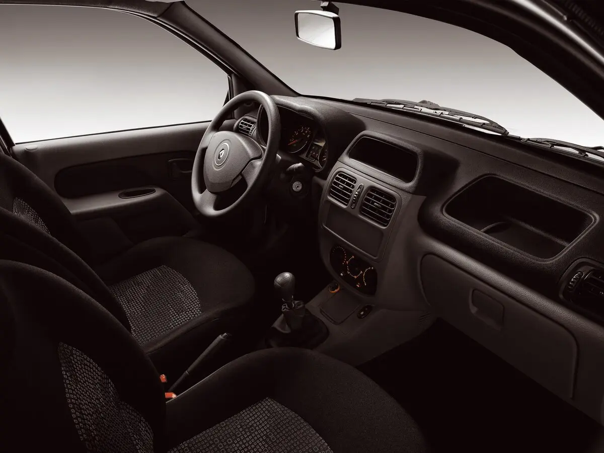 Renault Clio II Рестайлинг 2 Хэтчбек 5 дв. — photo 6