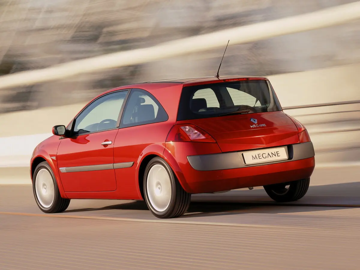 Renault Megane II Хэтчбек 3 дв. — сүрөт 4