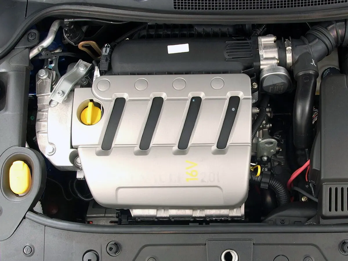 Renault Megane II Хэтчбек 3 дв. — сүрөт 7