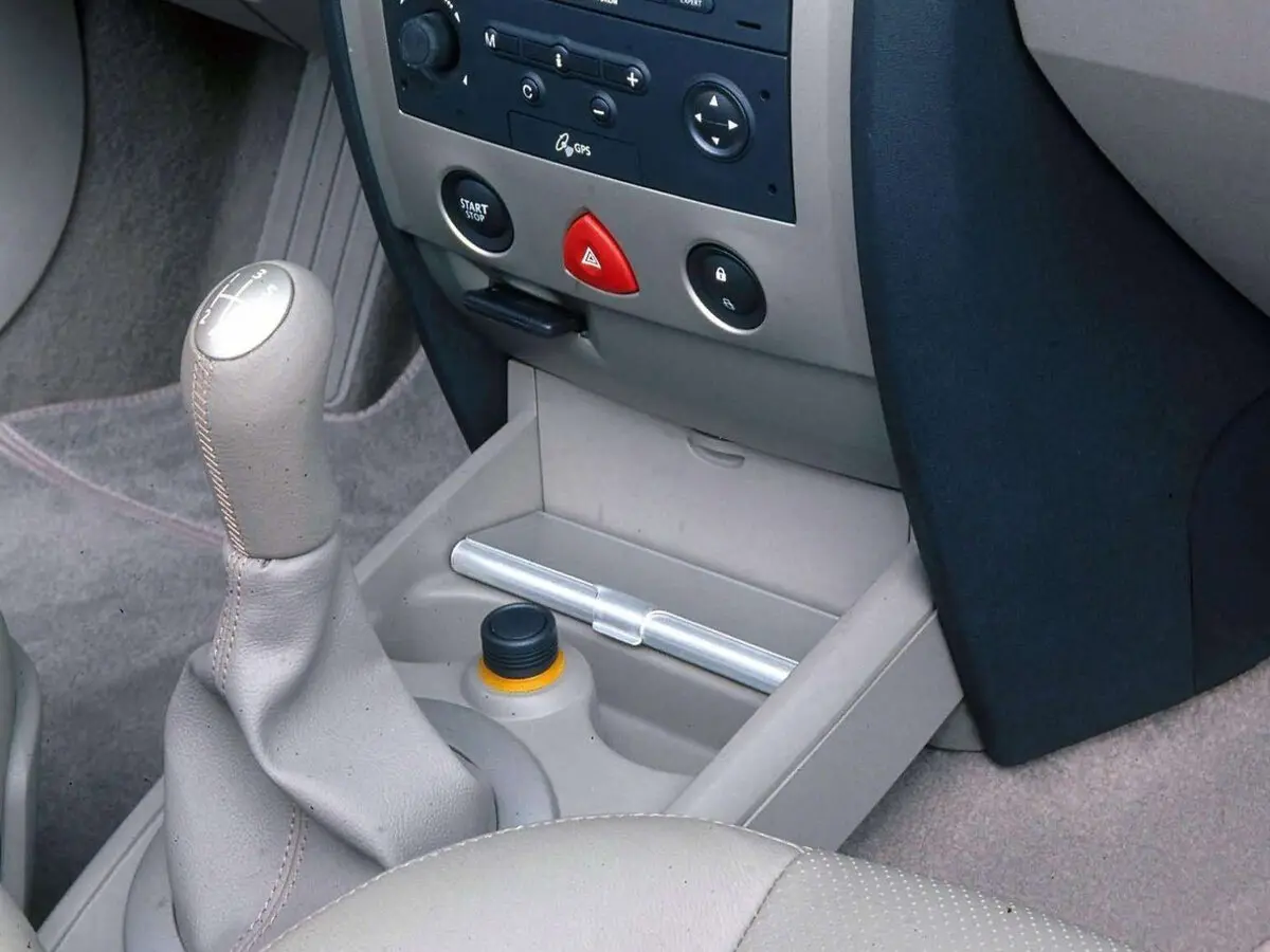 Renault Megane II Кабриолет — photo 12