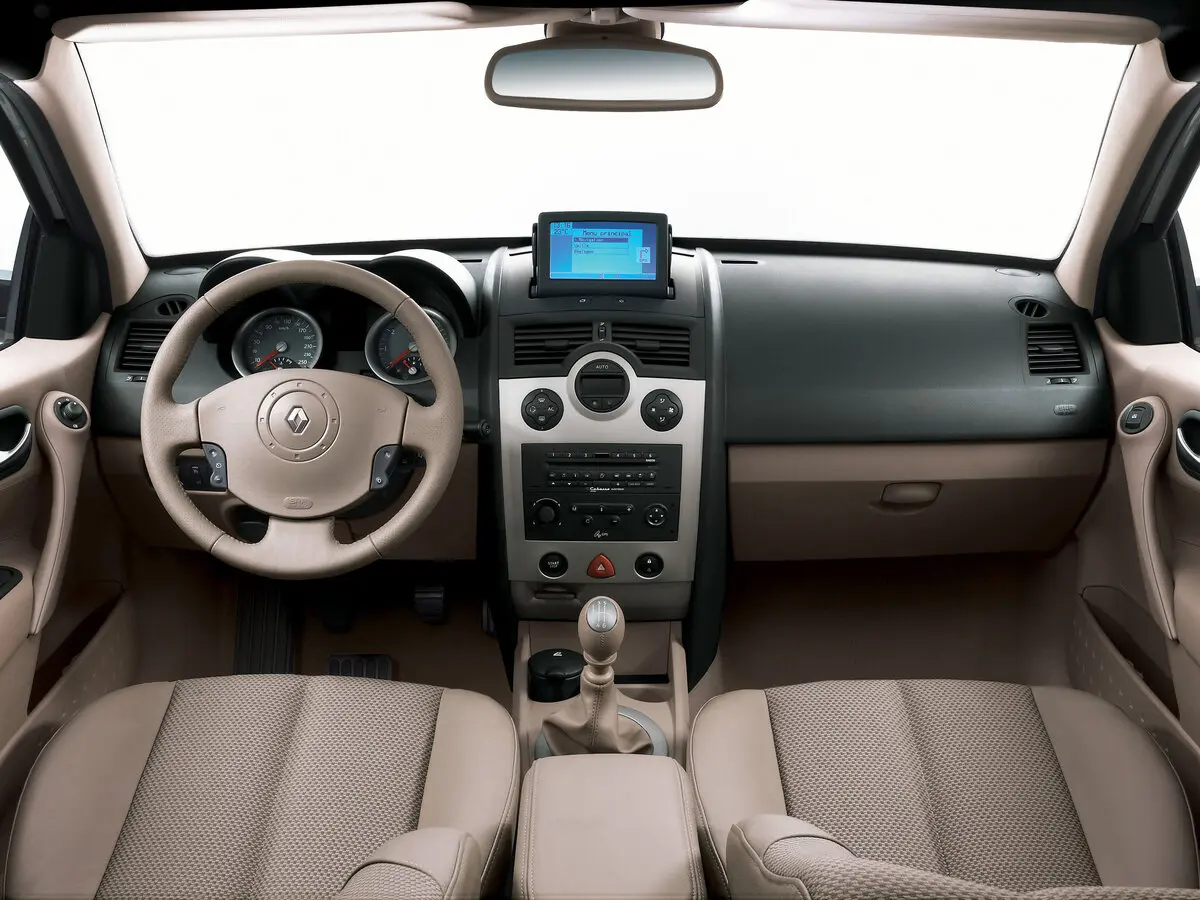 Renault Megane II Седан — сүрөт 5