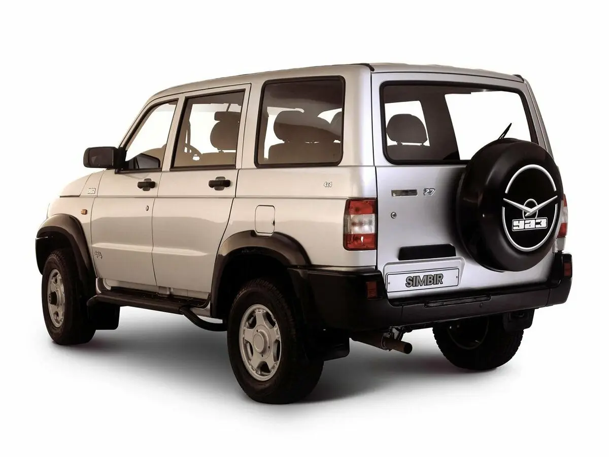УАЗ 3162 Симбир 1999 – 2005 Внедорожник 5 дв. — сүрөт 5