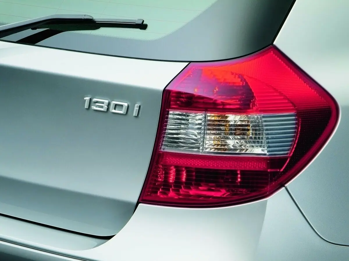 BMW 1 серии I (E81/E82/E87/E88) Хэтчбек 5 дв. — 照片 14