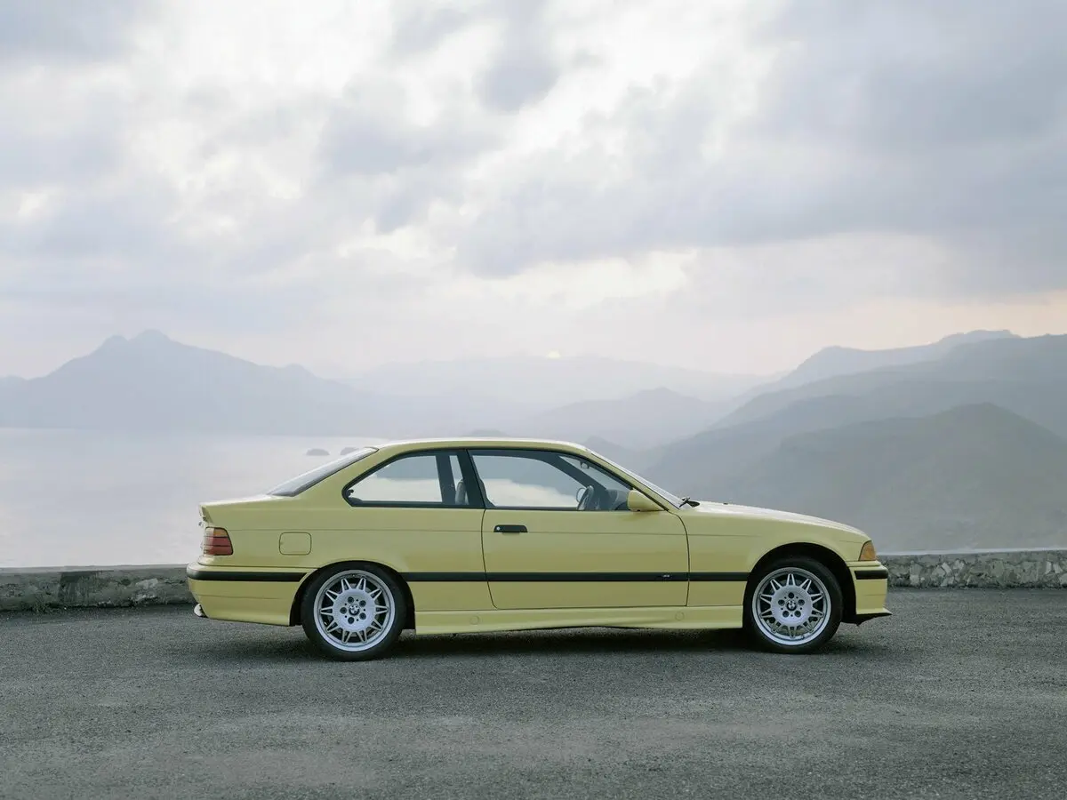BMW M3 II (E36) Купе — сүрөт 2