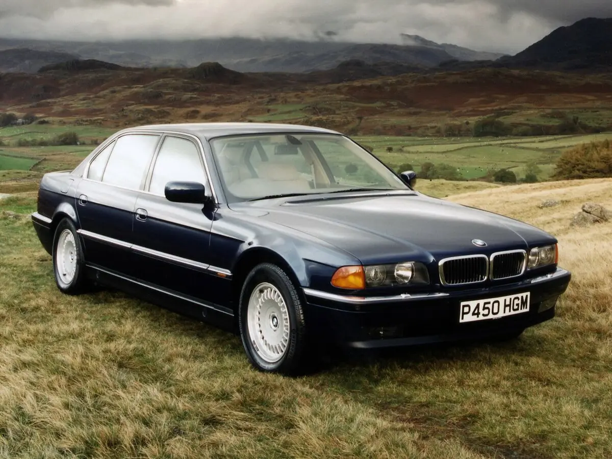 BMW 7 серии III (E38) Седан Long
