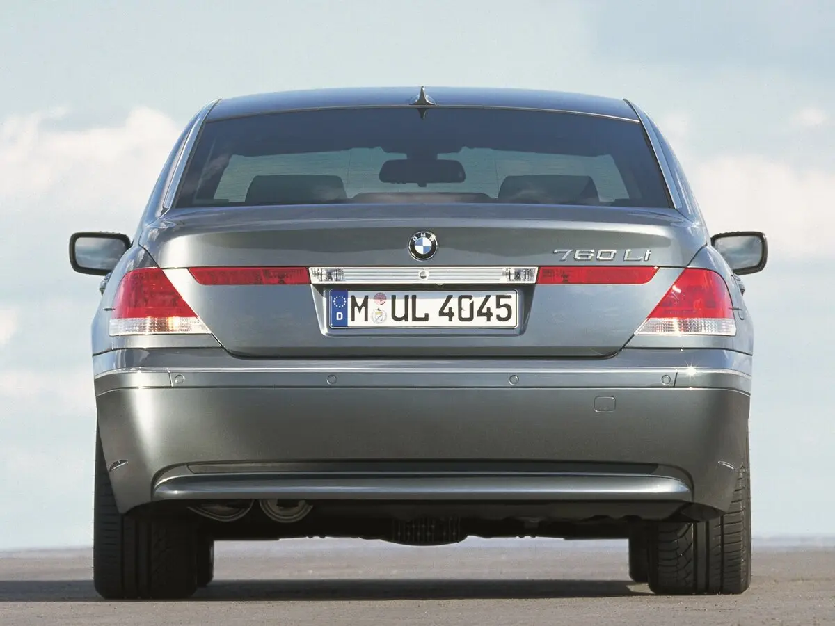 BMW 7 серии IV (E65/E66) Седан Long — сүрөт 4
