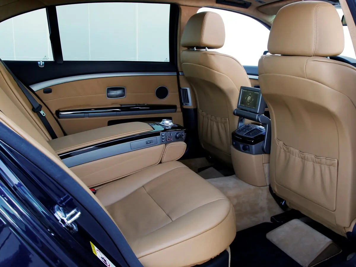 BMW 7 серии IV (E65/E66) Седан Long — сүрөт 11
