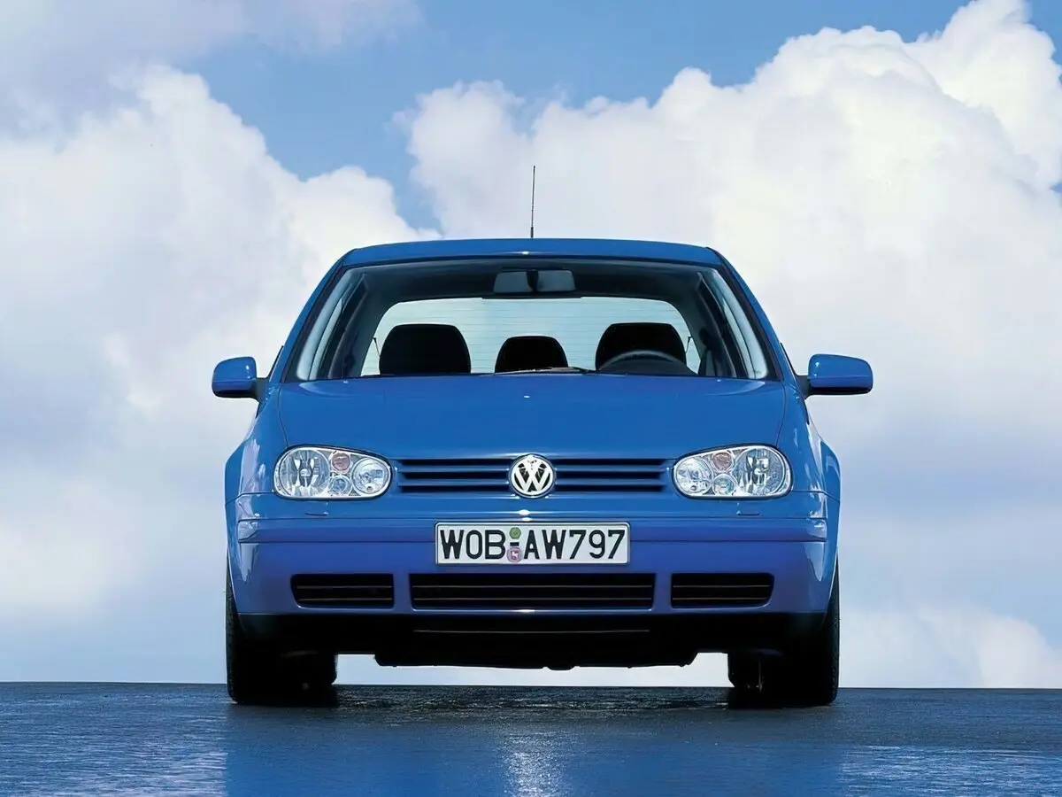 Volkswagen Golf IV Хэтчбек 5 дв. — фото 3