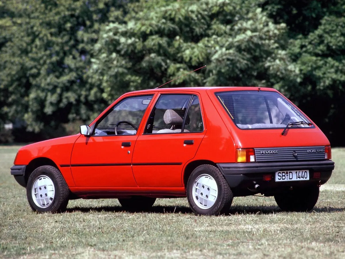 Peugeot 205 1983 – 1998 Хэтчбек 5 дв. — сүрөт 5