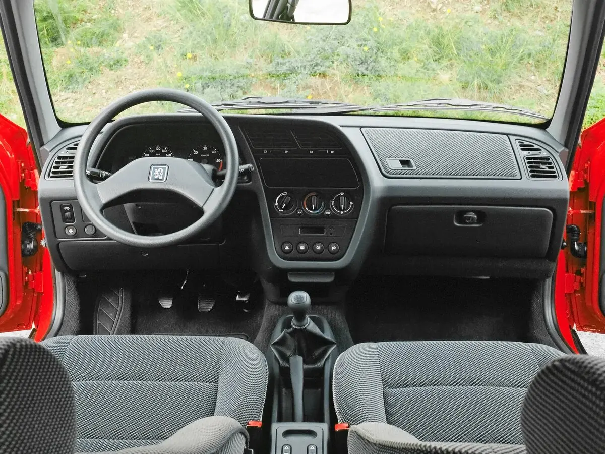 Peugeot 306 1993 – 2002 Хэтчбек 5 дв. — сүрөт 5