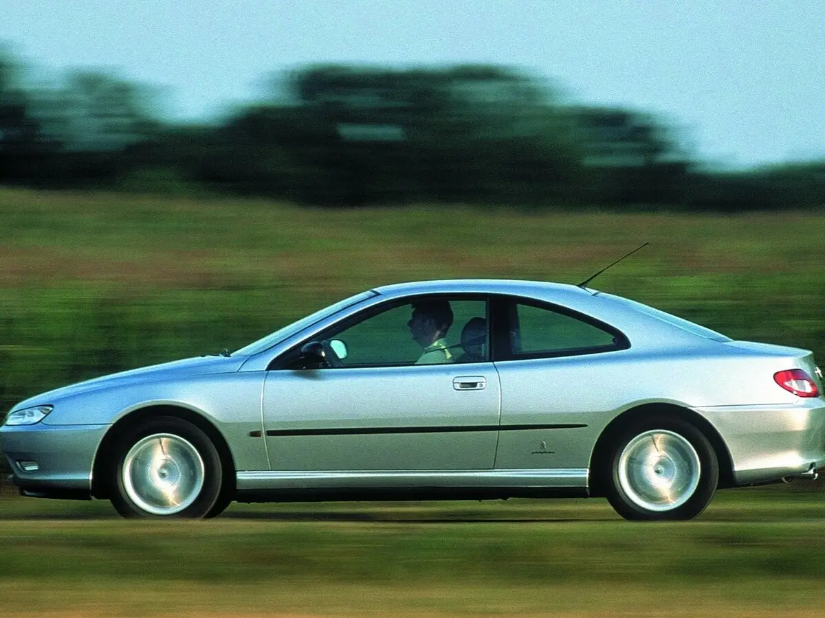Peugeot 406 I Купе — фото 2