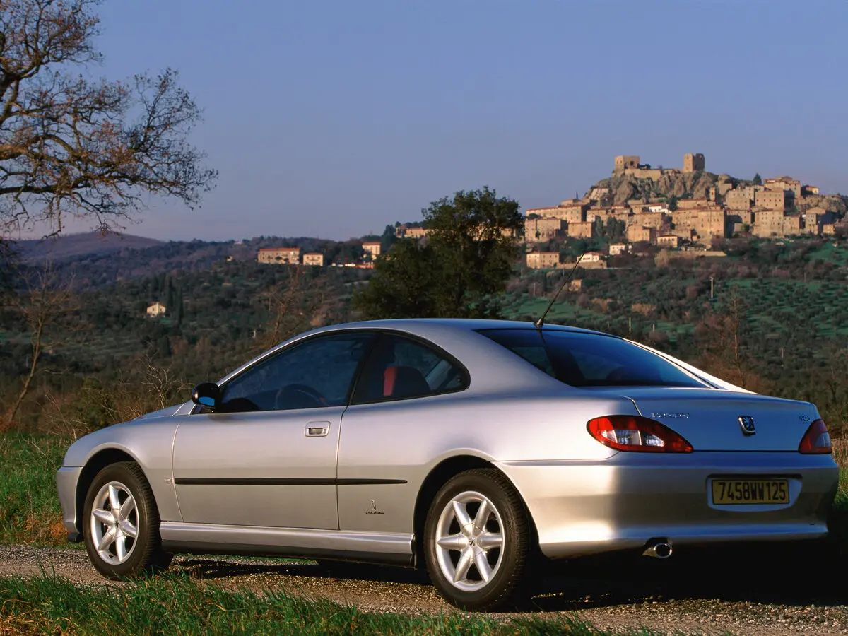 Peugeot 406 I Купе — фото 4